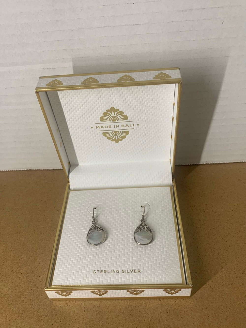 Annika Witt Sterling Silver MOP Earrings Boxed lightweight